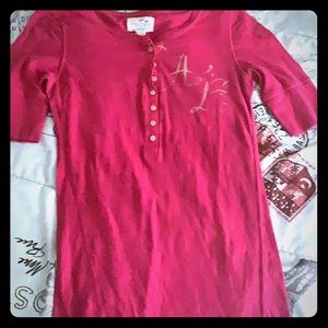american eagle button down blouse/t-shirt